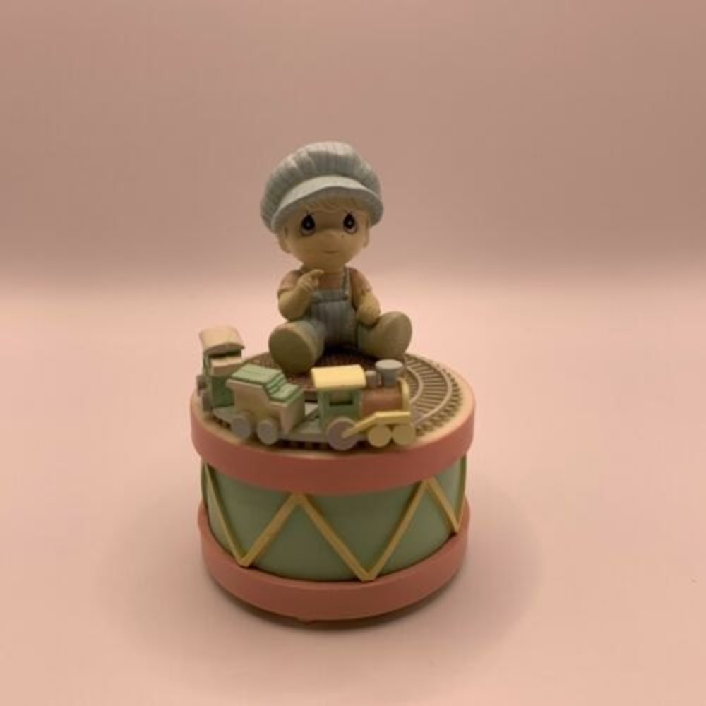 Precious Moments HE TRAINED ME Mini Action Music Chatta Nooga Choo Choo